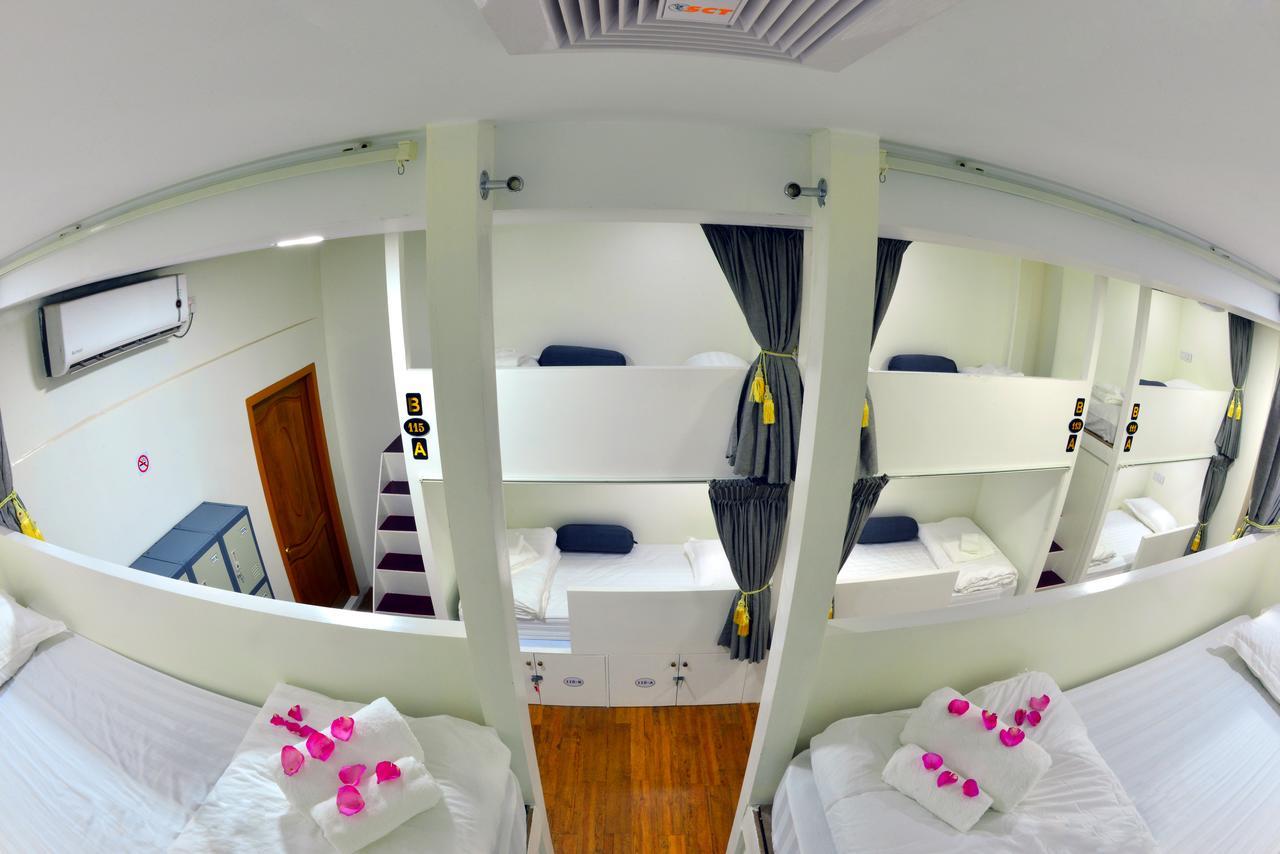 Backpacker Hostel (Adults Only) Yangon Exterior photo