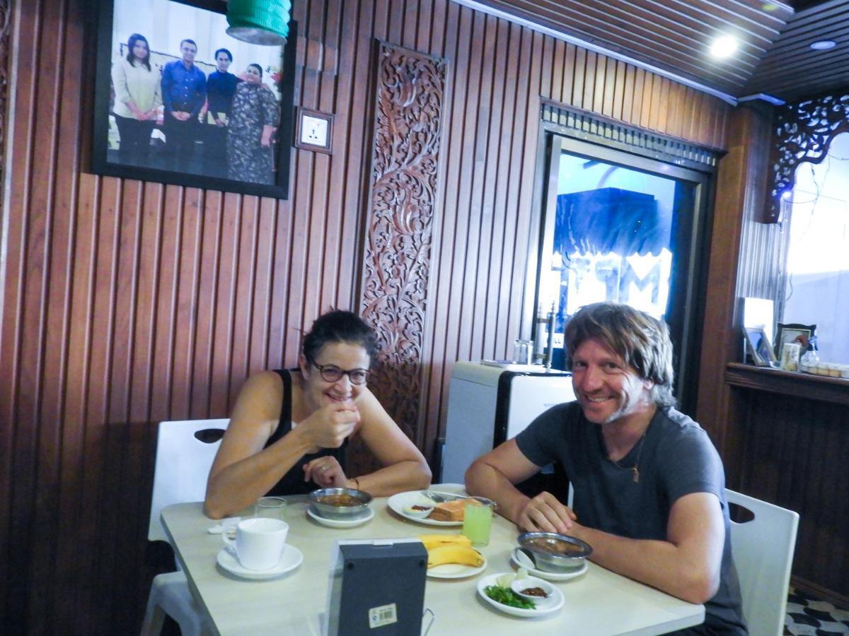 Backpacker Hostel (Adults Only) Yangon Exterior photo