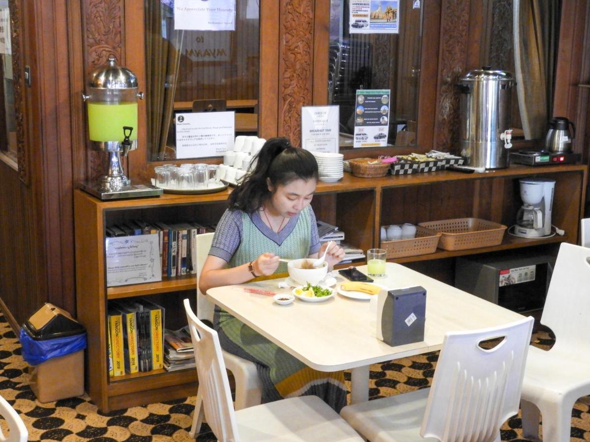 Backpacker Hostel (Adults Only) Yangon Exterior photo